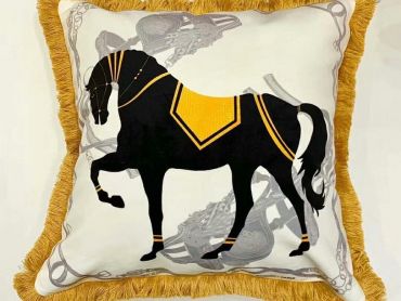  Наволочка для декоративной подушки  LUX-31615