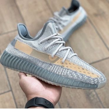 Кроссовки  Yeezy Boost  Adidas LUX-32129