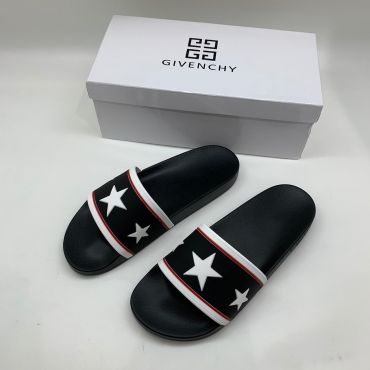 Шлёпанцы Givenchy LUX-32800