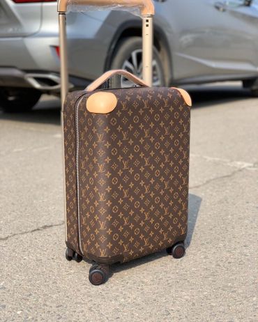  Чемодан Louis Vuitton LUX-33874