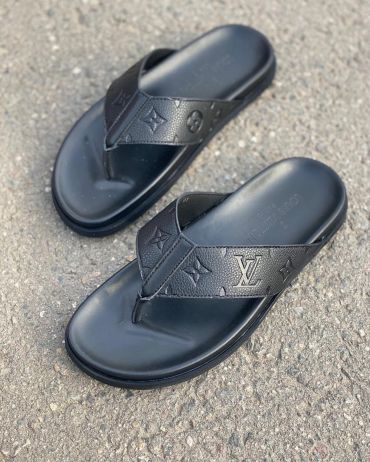   Шлёпанцы  Louis Vuitton LUX-33591
