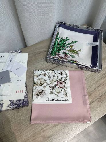 Платок  Christian Dior LUX-130560