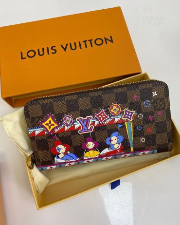 Кошелёк  Louis Vuitton LUX-38937