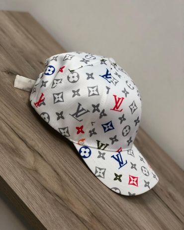 Бейсболка  Louis Vuitton LUX-33255