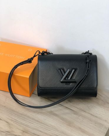 Сумка женская  Twist  Louis Vuitton  LUX-35194