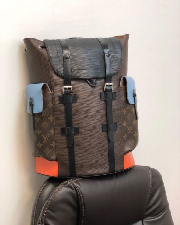 Рюкзак мужской Louis Vuitton LUX-36897