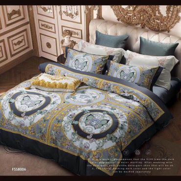 Комплект постельного белья  Versace LUX-38711