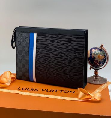Клатч Louis Vuitton LUX-38869