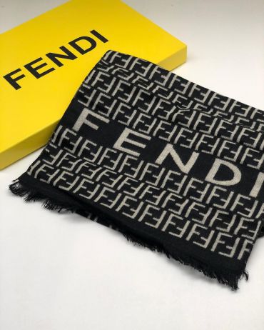 Шарф  Fendi LUX-39728