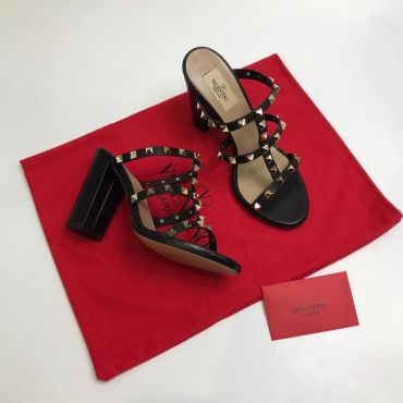Босоножки ROCKSTUD Valentino LUX-8031