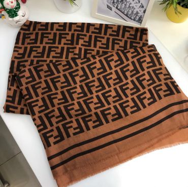 Палантин  Fendi LUX-42051