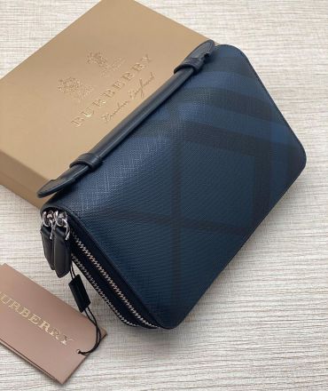 Клатч Burberry LUX-44451