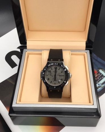 Часы Hublot LUX-44930