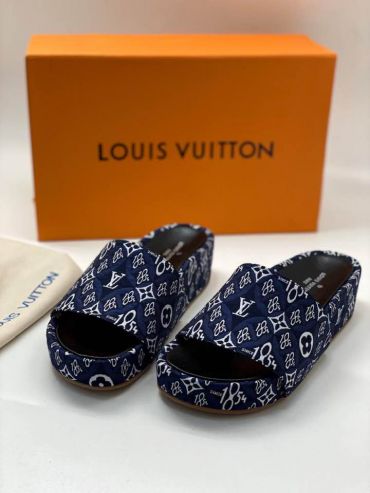 Шлёпанцы Louis Vuitton LUX-46575