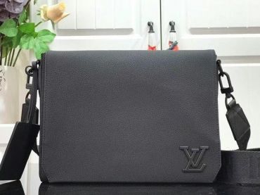 Сумка мужская Louis Vuitton LUX-46507