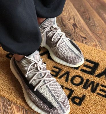 Кроссовки YEEZY Adidas LUX-46912