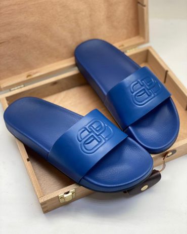 Шлёпанцы Balenciaga LUX-47306