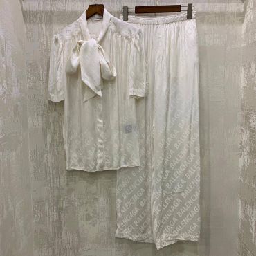 Костюм Balenciaga LUX-47254