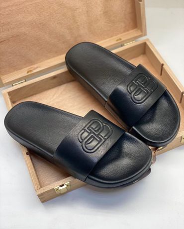 Шлёпанцы Balenciaga LUX-47307