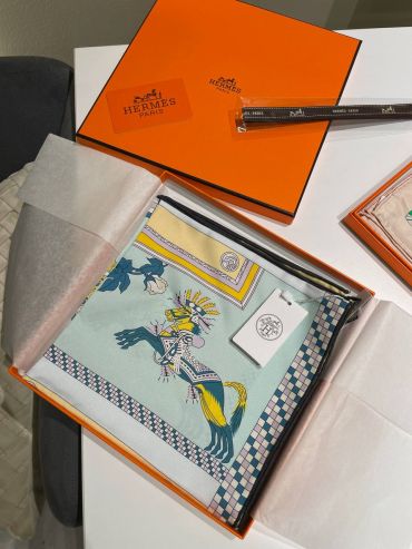  Платок Hermes LUX-122356