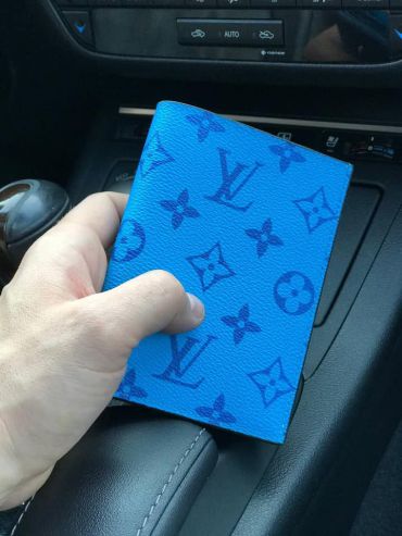 Обложка на паспорт Louis Vuitton LUX-48130