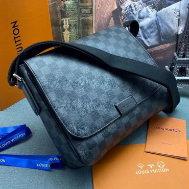 Сумка мужская Louis Vuitton LUX-48123
