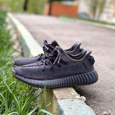  Кроссовки женские Adidas Yeezy Boost Adidas LUX-30599