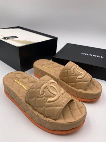 Шлёпанцы Chanel LUX-48376