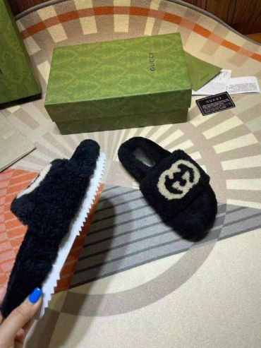 Шлёпанцы Louis Vuitton LUX-55208