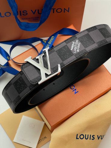 Ремень двусторонний Louis Vuitton LUX-64190
