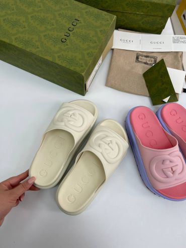 Шлёпанцы Gucci LUX-68946