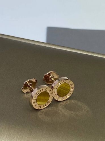 Серьги из розового золота с вставкой из оникса или перламутра Bvlgari LUX-116342