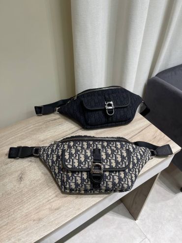 Сумка-слинг  Christian Dior LUX-119253