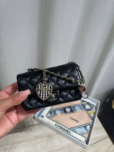 Брелок Chanel LUX-122215