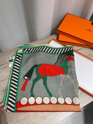 Платок Hermes LUX-122919