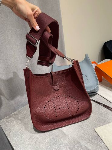 Сумка женская Evelyne 29 cm Clemence leather Hermes LUX-125420