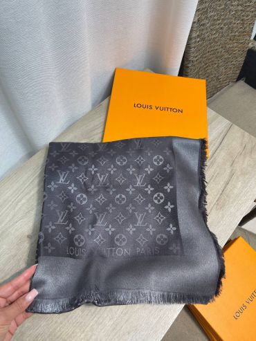 Платок  Louis Vuitton LUX-130088