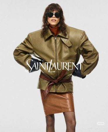 Кожаная куртка Yves Saint Laurent LUX-136506