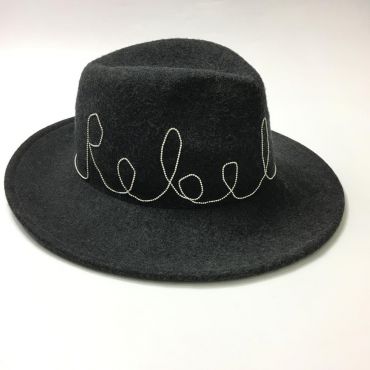 Шляпа  LUX-18302