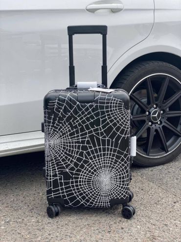 Чемодан  LUX-54053