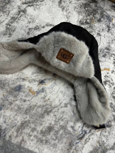 Шапка Ugg Australia LUX-127653