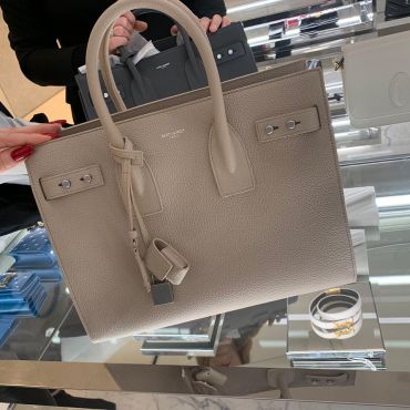 Сумка-тоут Grain de Poudre Sac de Jour Yves Saint Laurent LUX-17132