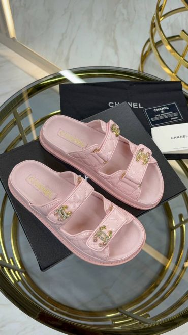 Шлепанцы Chanel LUX-121811