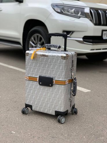 Чемодан Fendi LUX-48942