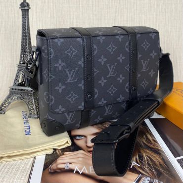 Сумка мужская Louis Vuitton LUX-51932