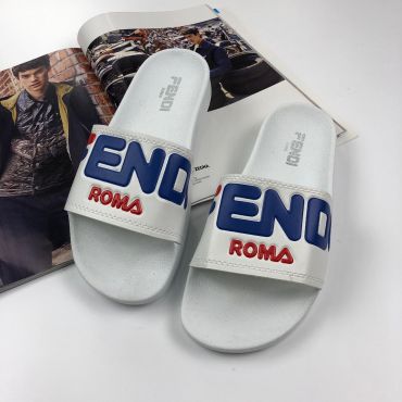 Шлёпанцы  Fendi LUX-32211