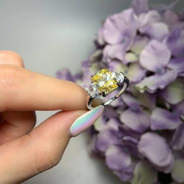 Кольцо  ЮУ-052