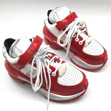 Кроссовки женские  ОЖ-524