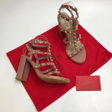 Босоножки ROCKSTUD Valentino LUX-8046