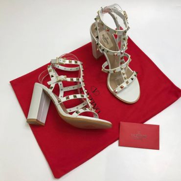 Босоножки ROCKSTUD Valentino LUX-8047